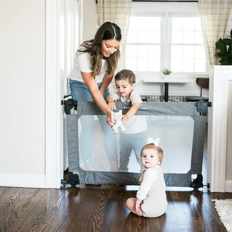 

Go with Me Span, Portable Expandable Folding Baby Gate, 30"-48", Charcoal Tweed
