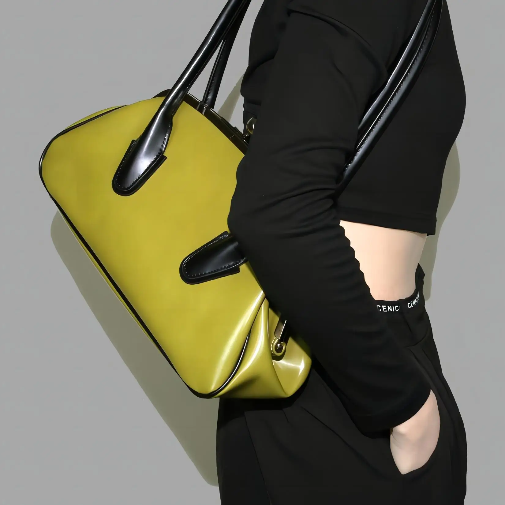 

Vintage Metal Clip Bag Women's Premium Soft Leather Green Shoulder Bag Bags With Clasps Luxury Designer Handbag 2022 Clutches