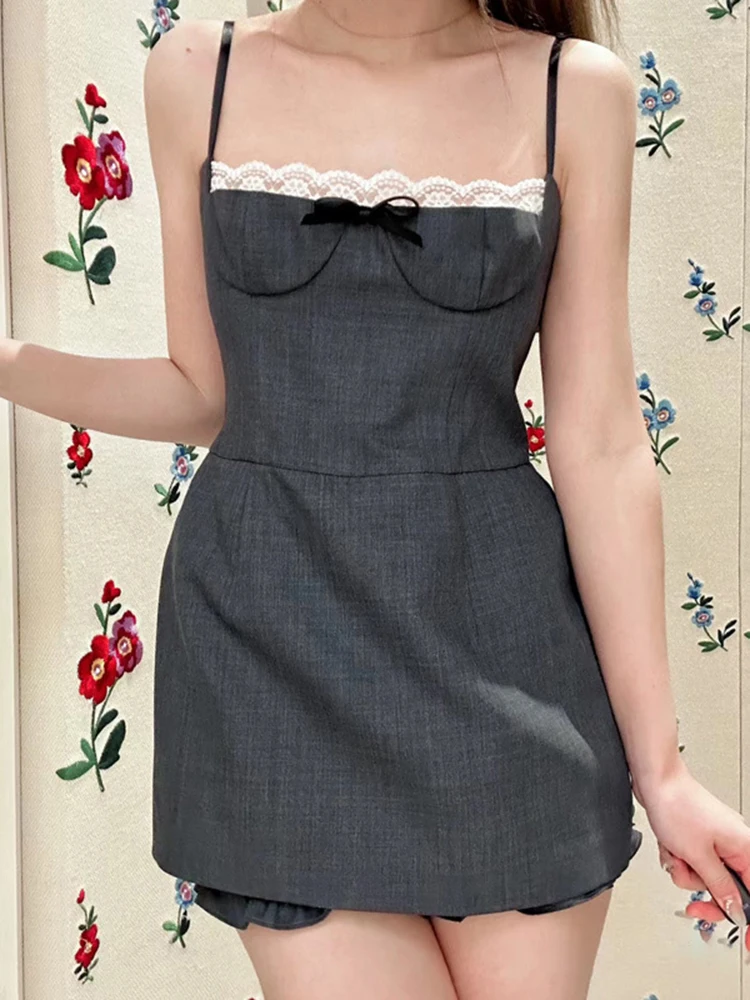 Женское короткое платье с двойной юбкой