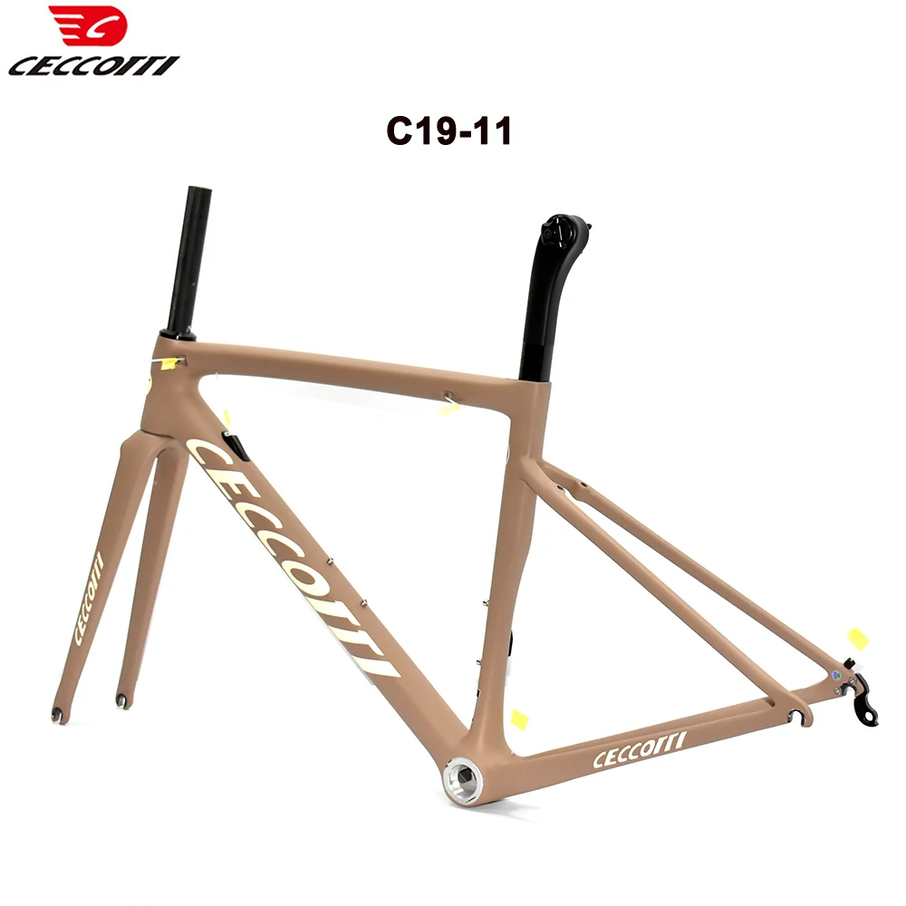 Популярная модель шоссейного велосипеда T1000 полностью карбоновая рама CECCOTTI