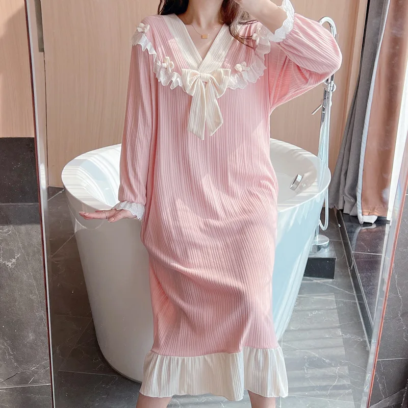 

Дамская весенне-осенняя новая хлопковая Ночная рубашка в дворцовом стиле пеньюар Женская Повседневная Свободная мягкая удобная Однотонна...