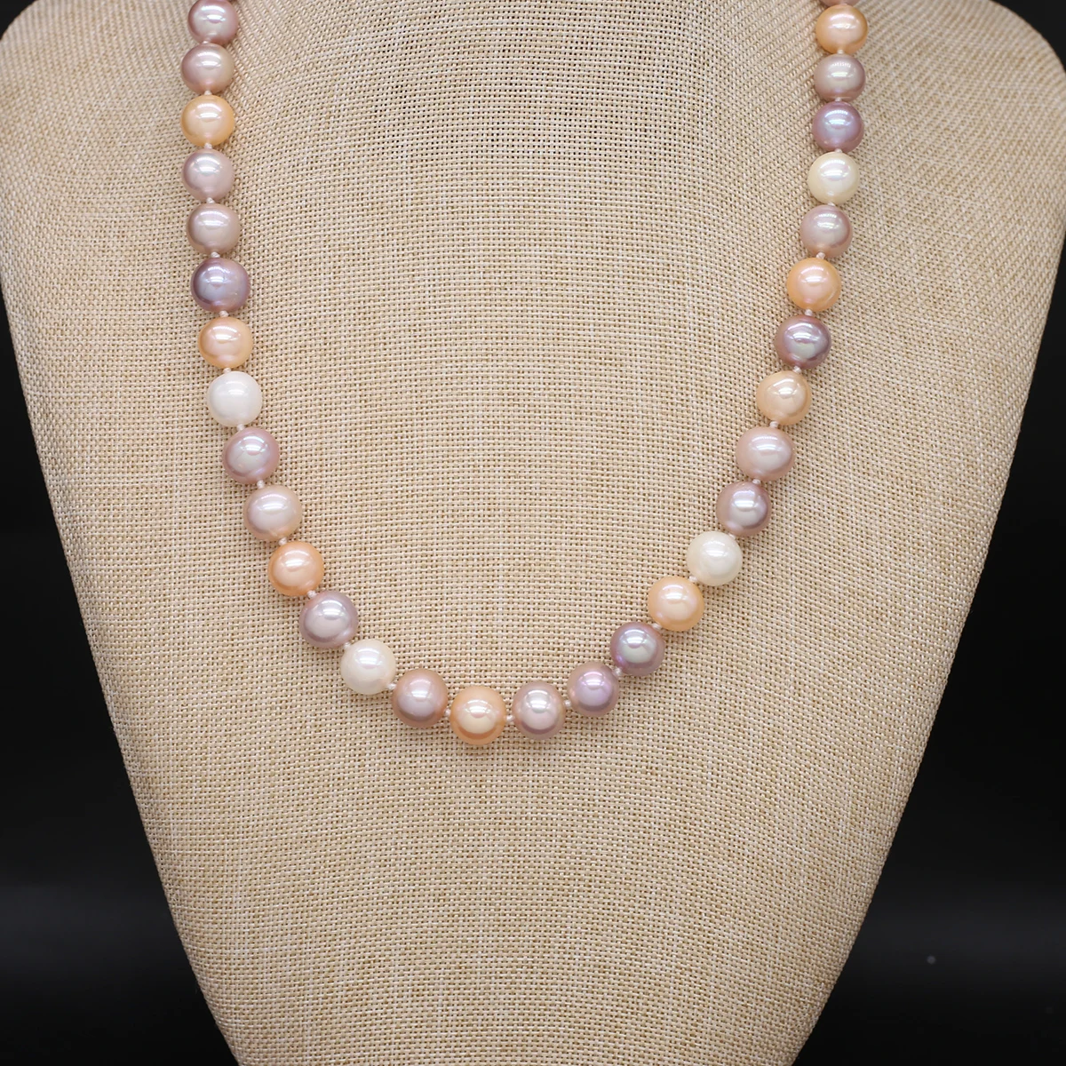 

Mixed Color Natural Freshwater Pearl Necklace Round Beads 9-10mm For Women Charming Elegant Party Wedding Banquet Jewellery Gift