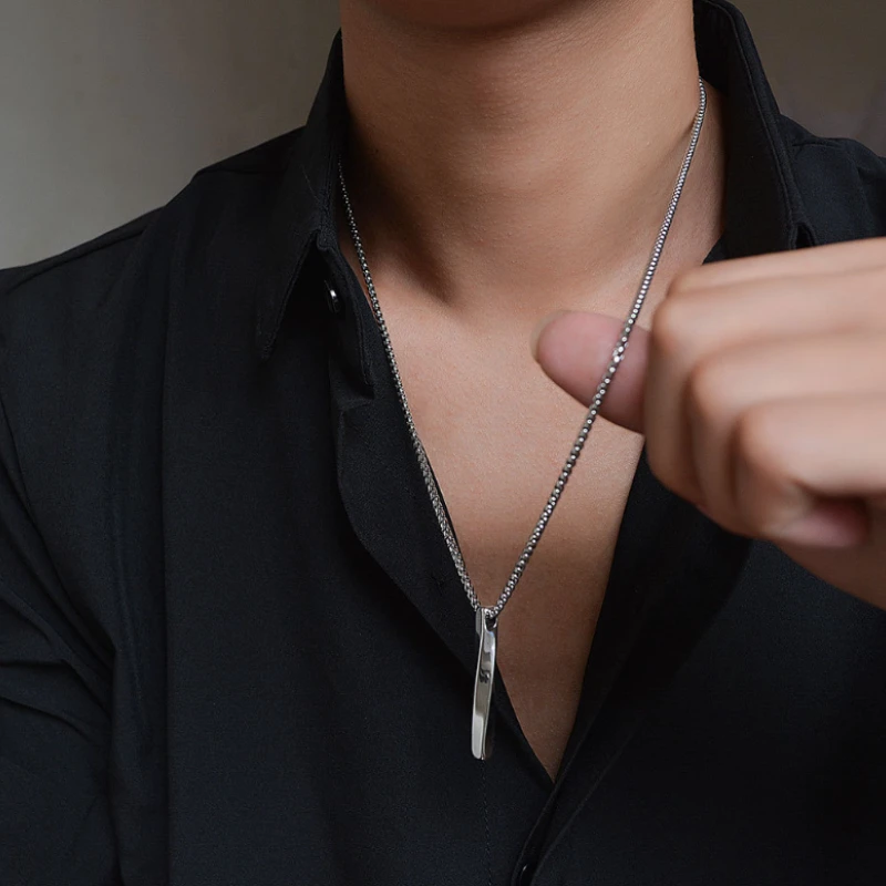 

Titanium steel non-fading spiral long necklace Men's trendy hip-hop women's simple personality sweater chain pendant accessories