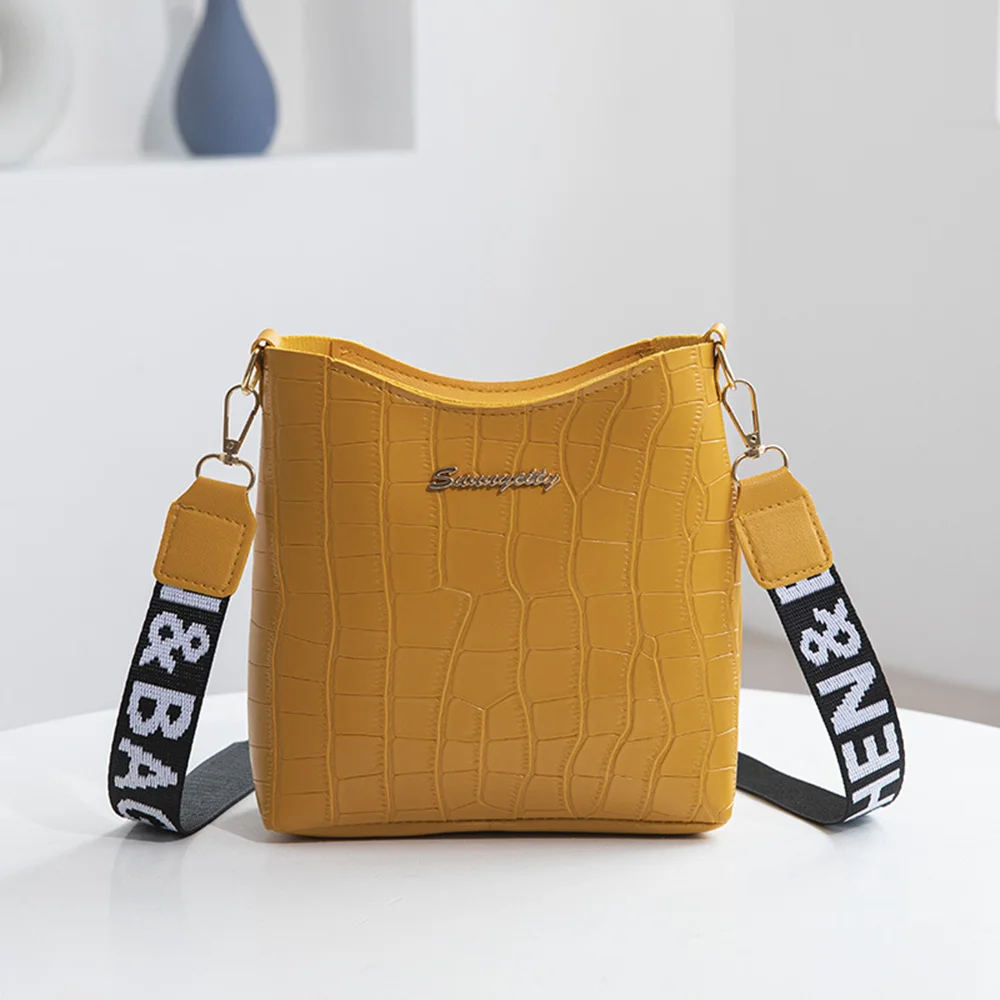 Women Crossbody Shoulder Bag With Letter Shoulder Strap Mini Bucket Handbag Female Messenger Bags For Women Lady Crocodile Purse