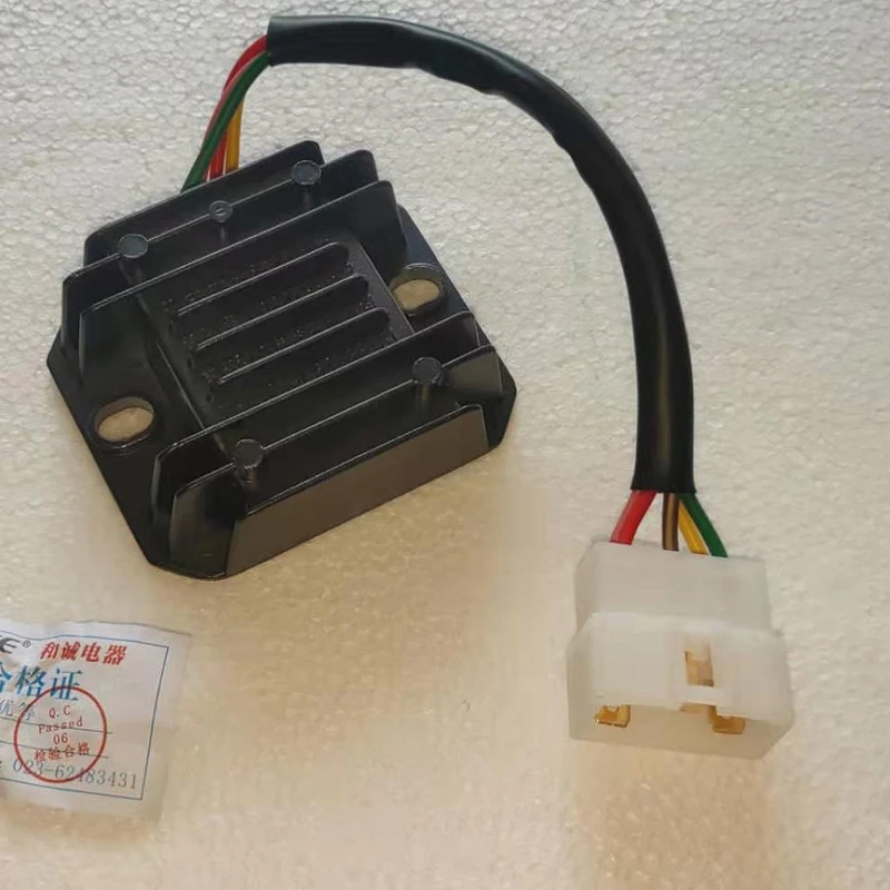 

Switching High-power Voltage Regulator Rectifier Fit For Suzuki UU125 UE125 UY125 Motorcycle Parts