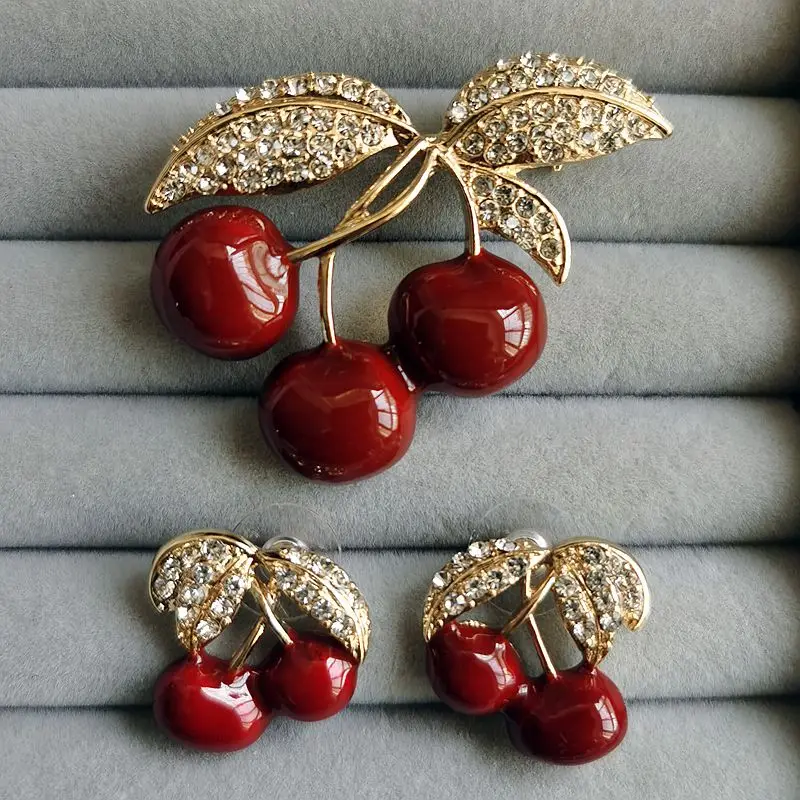 

Exquisite Red Cherry Fruit Pin Brooches for Women Fashion Jewelry Accessories Rhinestone Set Drip Glaze Fruit Enamel Pin Gifts