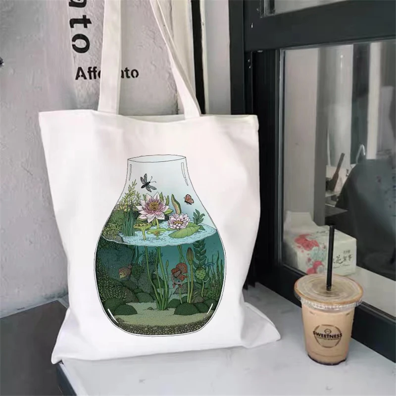 

Ladies Handbag Cloth Canvas Tote Bag Cartoon Pattern Shopping Travel Ladies Eco Reusable Shoulder Shopping Bag.