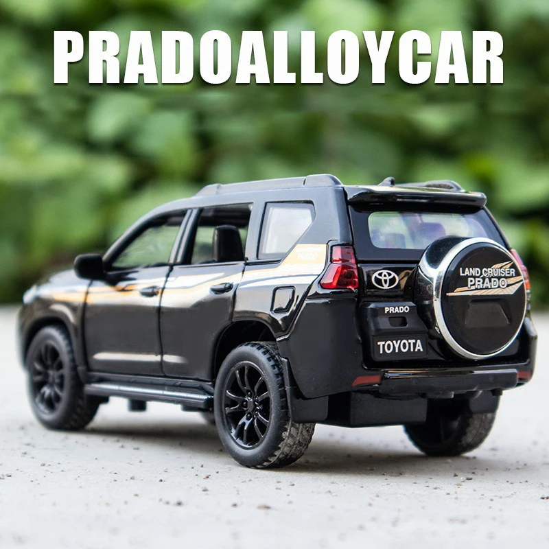 Модель автомобиля TOYOTA LAND CRUISER PRADO в масштабе 1:32 со звуком и светом | Игрушки хобби