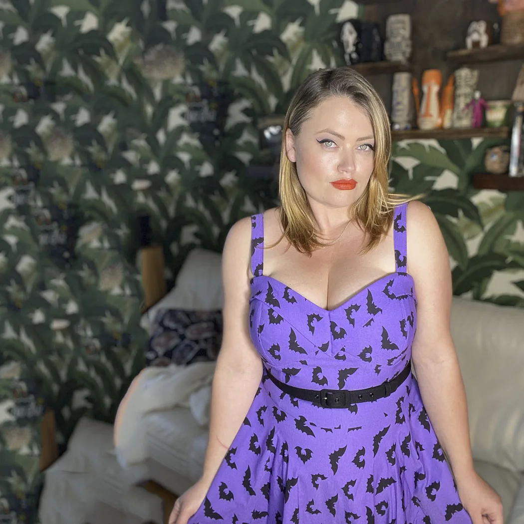 

2022 Top Quality Purple Color Bat Print Celebrity Spaghetti Stap Knee Length Bandage Dress Cocktail Club Party Dress Vestidos