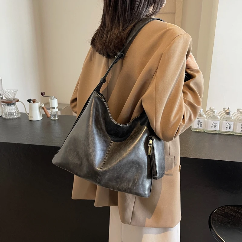 Простые повседневные сумки через плечо на одно новые модные универсальные