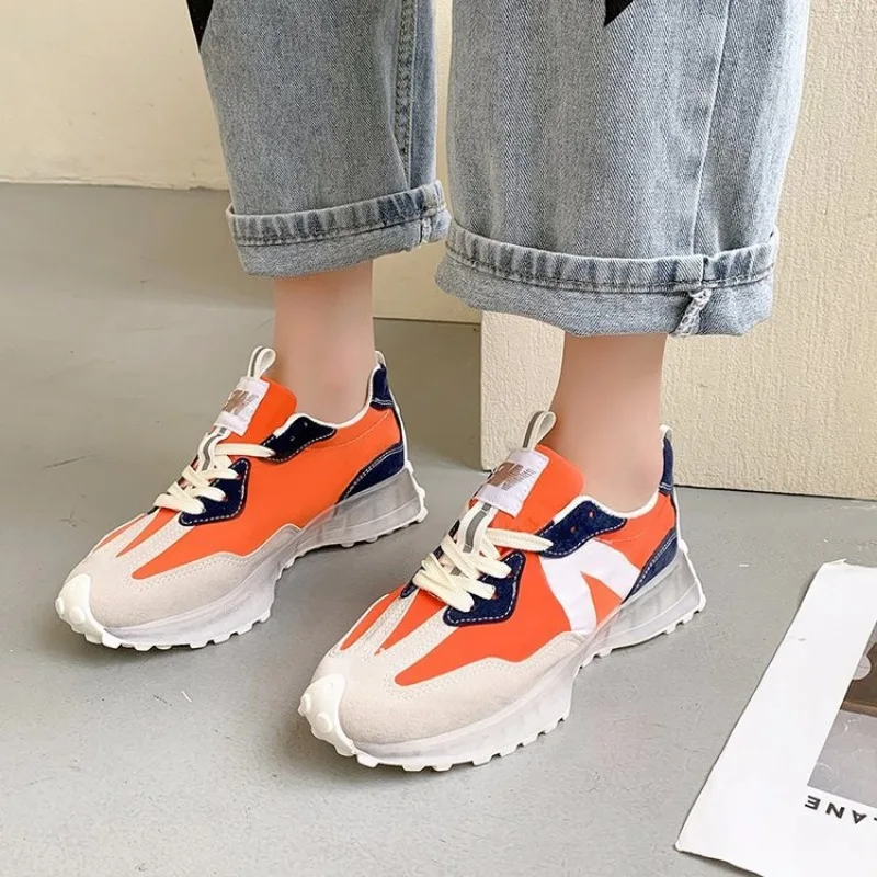 

Женская спортивная обувь, Новинка весна-лето 2023, повседневные разноцветные туфли в Корейском стиле для студентов, обувь на плоской подошве со шнуровкой