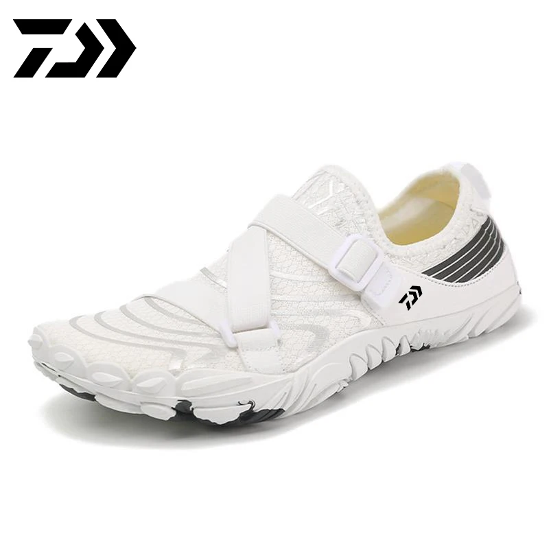 

Daiwa 2023 New Summer Men's Outdoor Sports Shoes Hiking Beach Shoes Fishing Shoes Mountaineering Shoes Men Aqua Shoes