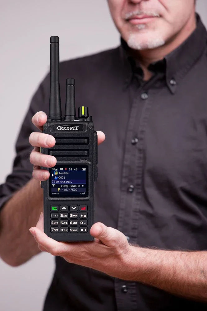 Радиостанция poc на большие расстояния 4g радио push-to-talk sim-карта рация |