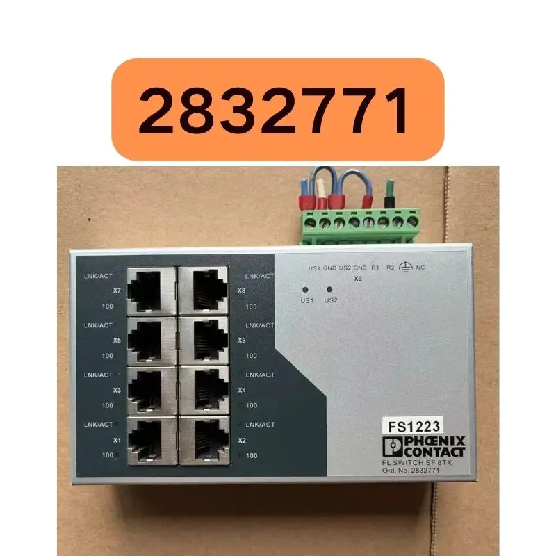 Фото Б/у промышленный коммутатор на 8 портов, 2832771 FL SWITCH SF 8TX, проверен, исправен, функциональность сохранена. №1