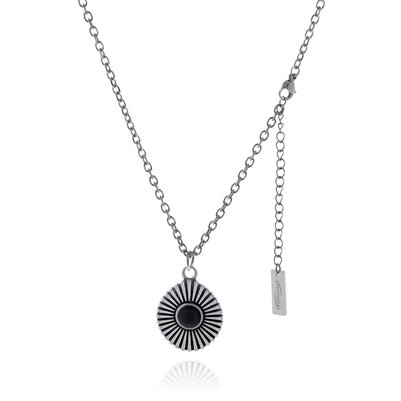 

Japanese Niche Design City Necklace Boy Retro National Style Sweater Chain Street Hip Hop Simple Fashion Jewelry Accessories