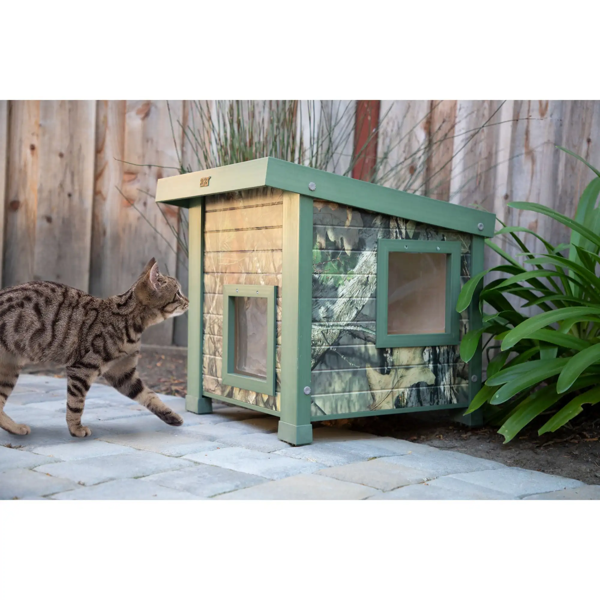 Mossy Oak Outdoor New Age Pet EcoFlex Cat House