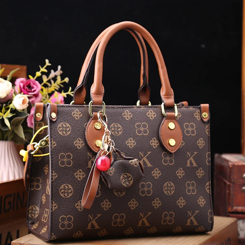 

European and American Luxury Print Women's Letter Handbag FemaleVintage Small Tote Bag Office Lady Fashion Square Messenger Bag