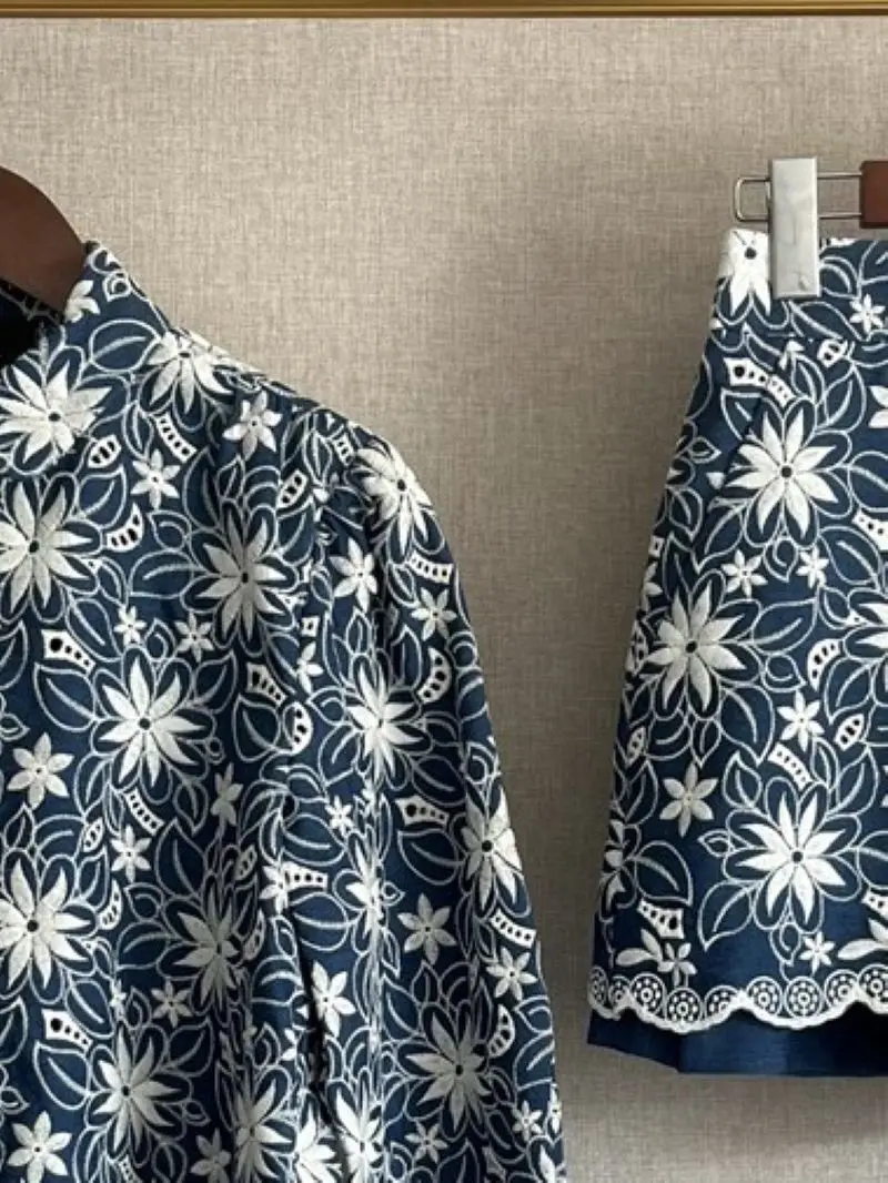 

Женская однобортная блузка с цветочной вышивкой и отложным воротником с длинным рукавом или кружевные шорты с эластичной талией