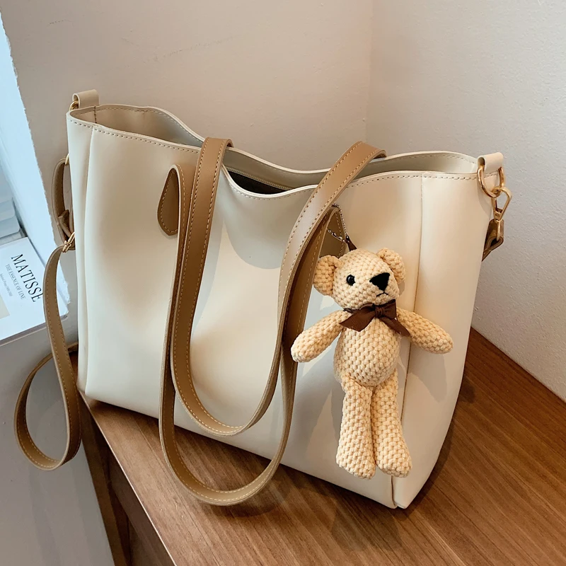

Luxury Brand Large Tote Bag Gift Bear 2022 Fashion New High-quality PU Leather Women Designer Handbag High Capacity Shoulder Bag