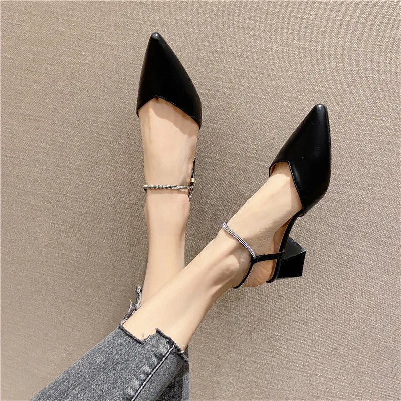 

New summer 2021 pointed middle single shoes for women with small French heels and thick heels for women with diamond sandals