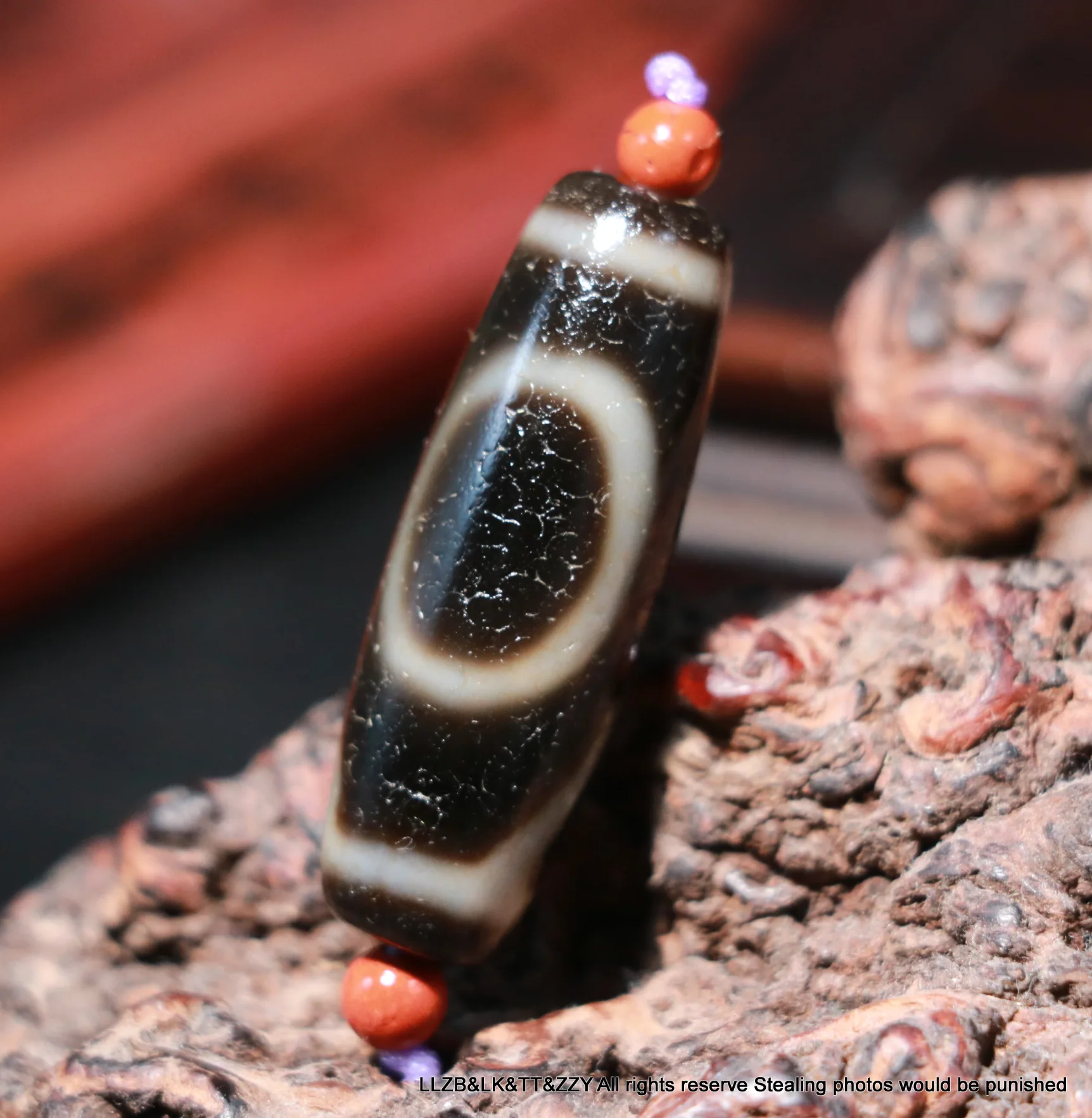 Unique Magic Power Tibetan Old Agate Top Oily Patina One Eyed Peak Pendant Amulet Talisman LKbrother Sauces UPD221202A321