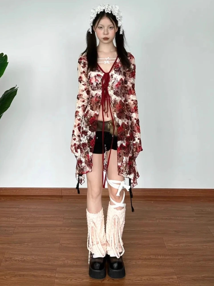 Женская жаккардовая рубашка с расклешенными рукавами