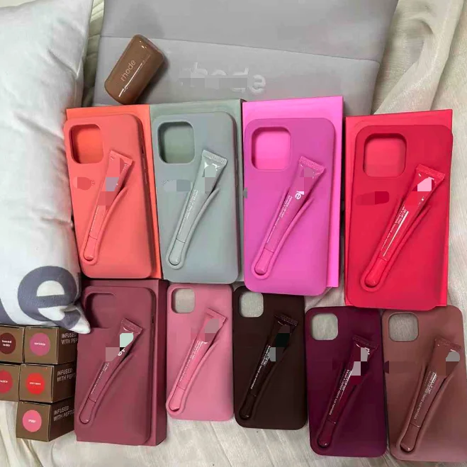 Чехол для телефона Rhode iPhone 15 pro max оптом с оттенком губ