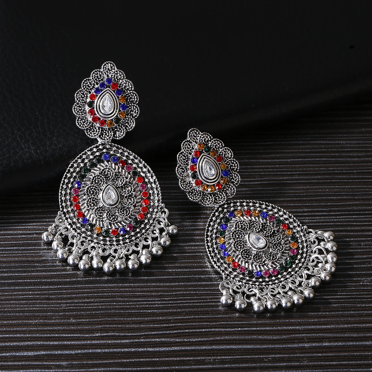 

Ethnic Silver Color Earrings Women's Wedding Indian Jewelry Pendientes Vintage Retro Crystal Earrings Mujer Bijoux