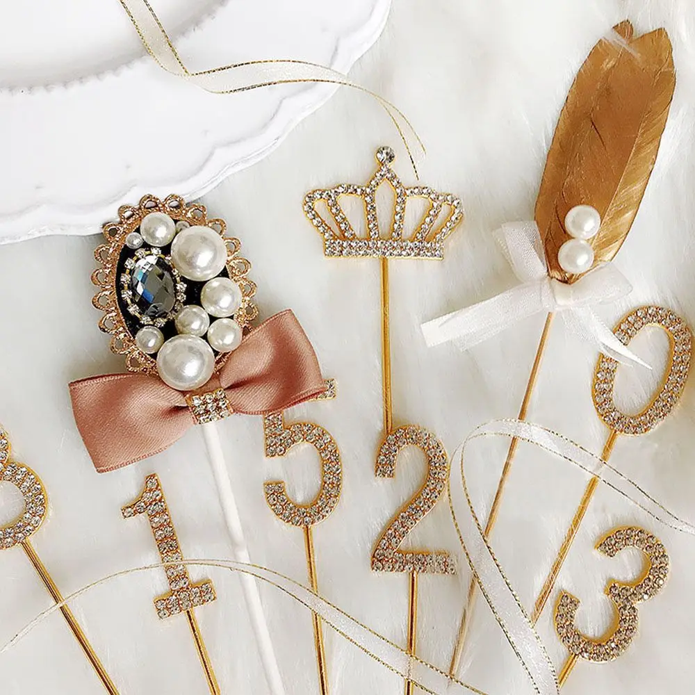 

Number Cake Topper Gold Diamond-studded Cupcake Dessert Anniversary Birthday Party Decoration Wedding Supplies Cake Topper