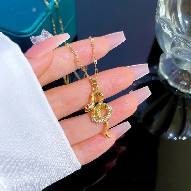 Изысканное милое ожерелье с подвеской в виде змеи высокого качества, маленькое модное персональное украшение для ключицы в подарок.