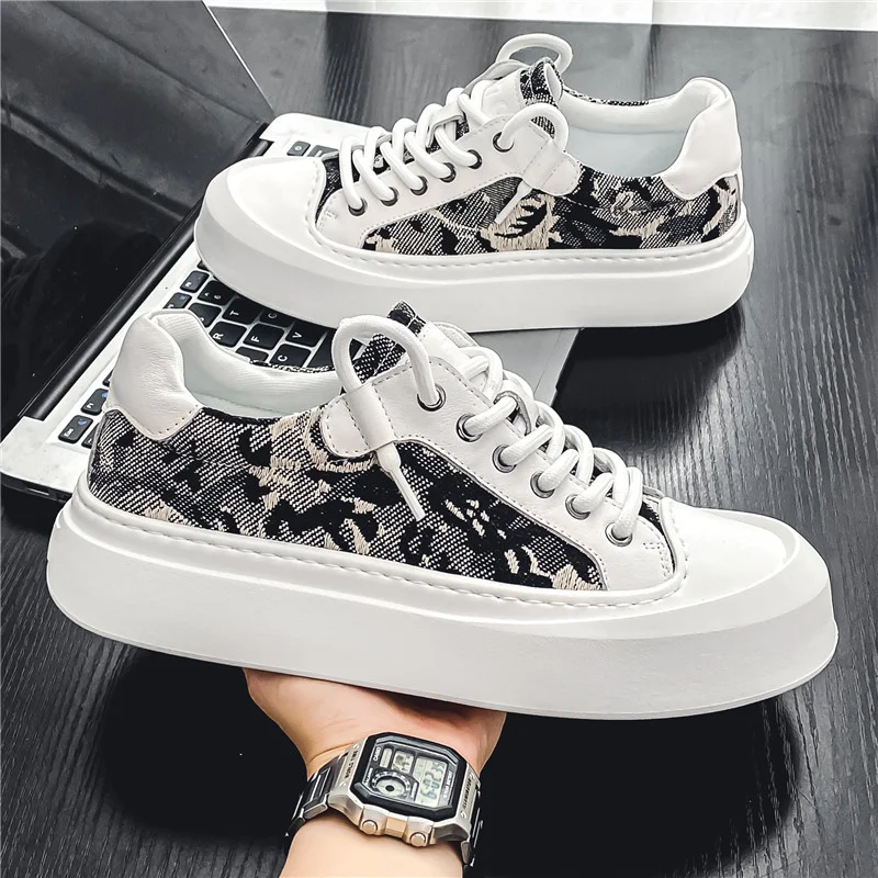 

Low Top Canvas Shoes for Men 2023 Summer New Youth Students Thick Soled Skate Shoe Flat Soled Sneakers Male Zapatos Para Hombre