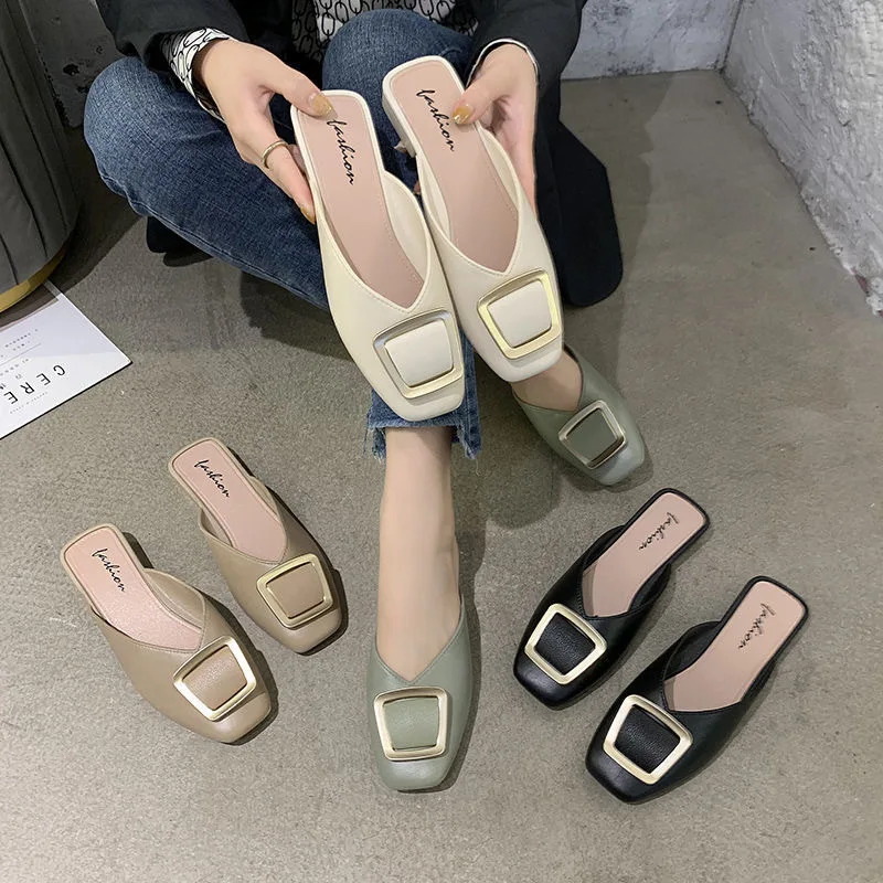 Women Summer New Flat Shoes Temperament Half Slippers Female Metal Decoration Women's Flat Sandals and Slippers Lazy Flat Mules