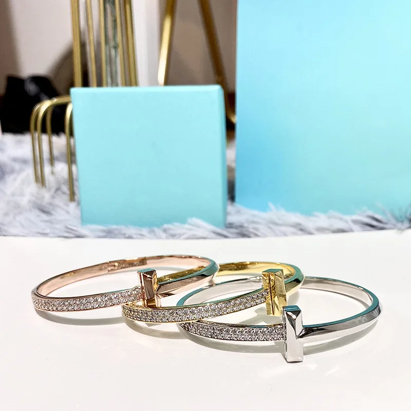 

Fashion Bracelet Personality Beautiful Classic Creative Full Diamond Bracelet Temperament Simple Jewelry Gifts for Lovers