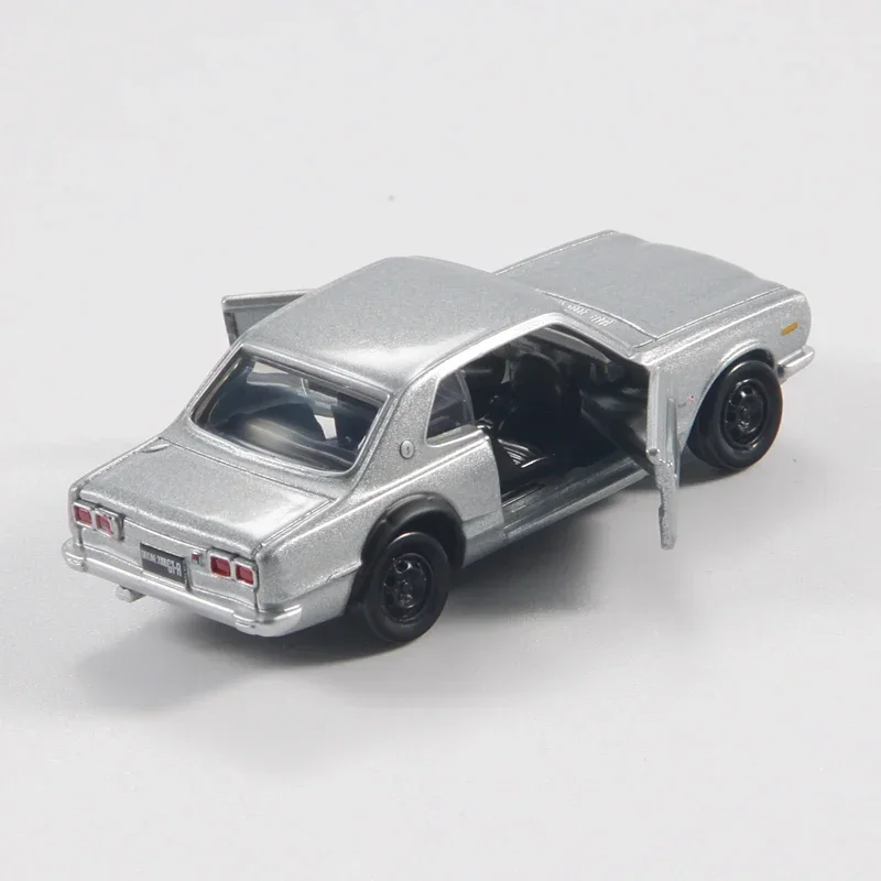 TAKARA TOMY 1:64 Литая под давлением модель автомобиля из сплава в черной коробке