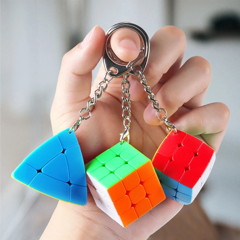 

3x3x3 Magic Cube 30x30x30mm Small Speed Cube Keychain 3x3 Adult Puzzle Cubo Magico Toy for Children Kids Brain Training Toy