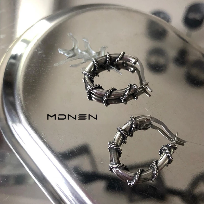 

2023 New Wire Wrapped Stainless Steel Thorn Punk Earrings For Women And Men Jewelry Party Gifts