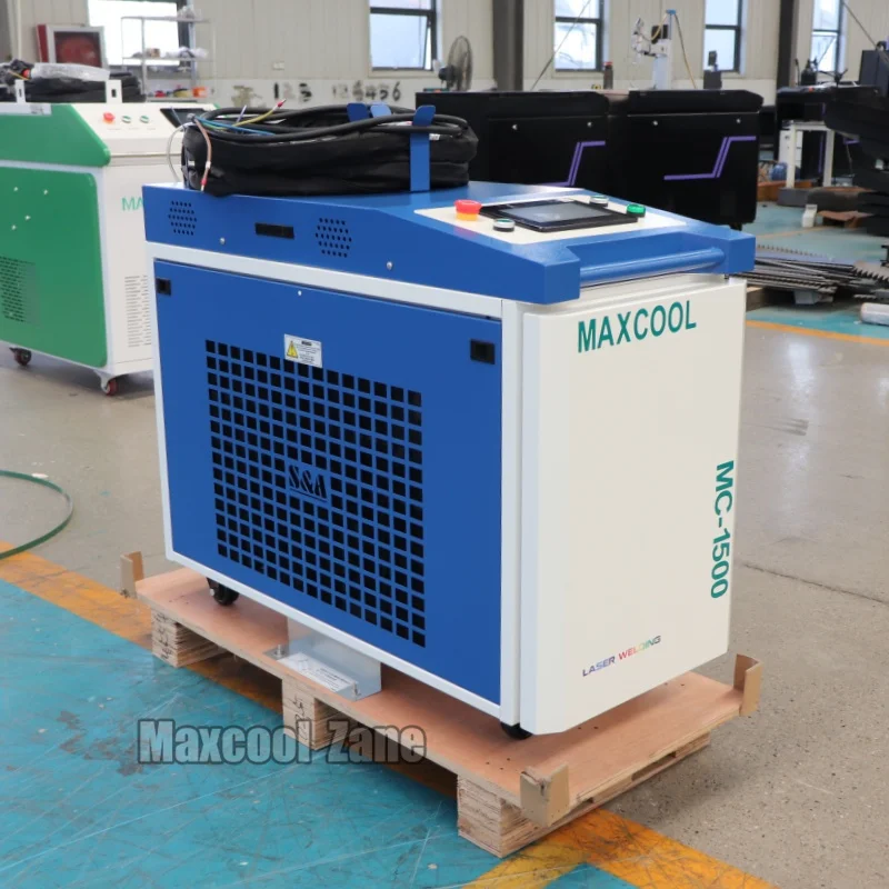 Хорошая цена содержащая лазерная чистящая машина 1 5 кВт 2 3 высокоэффективная