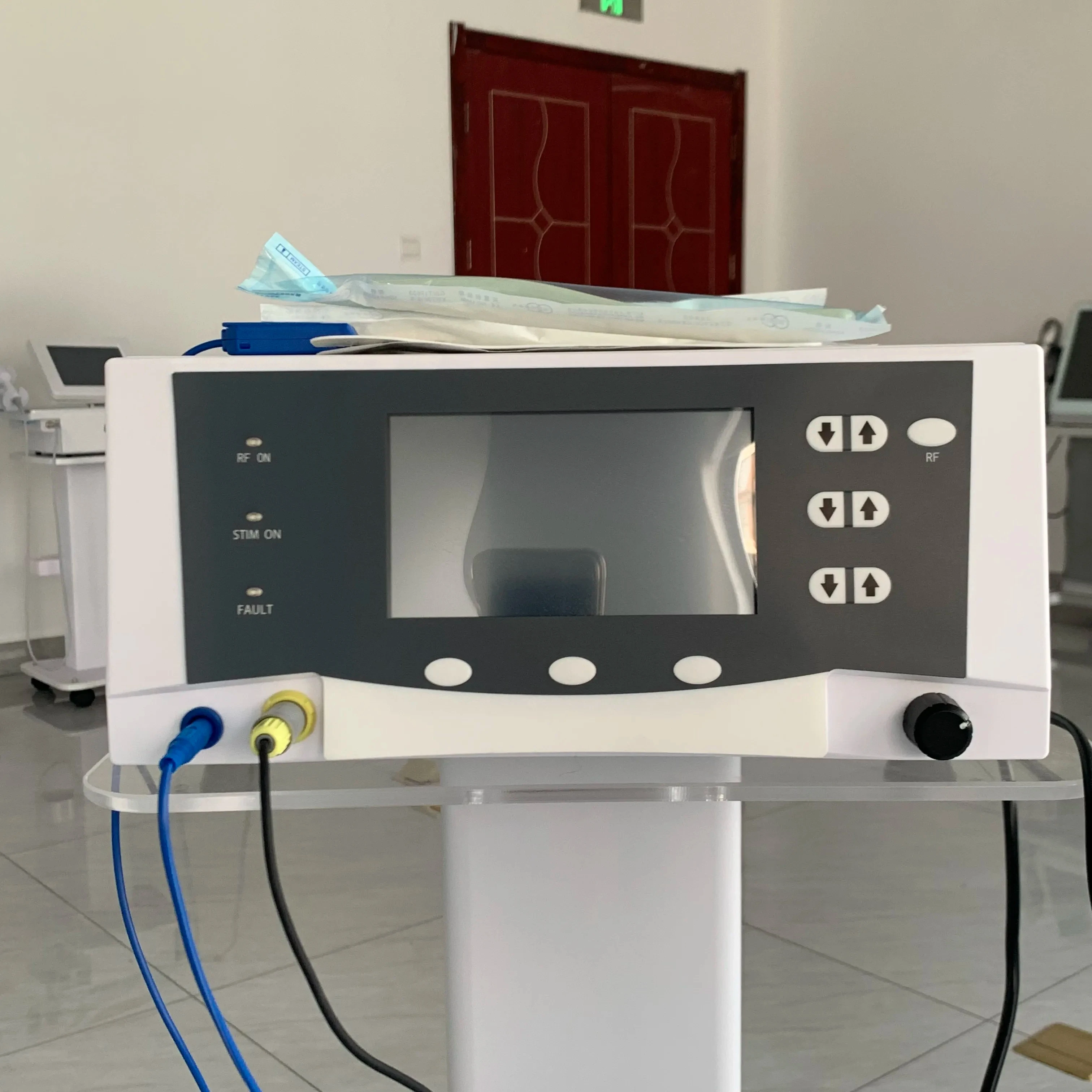 

Latest Women treatment Private RF Rejuvenation Thermiva Fractional RF Radio Frequency System Device