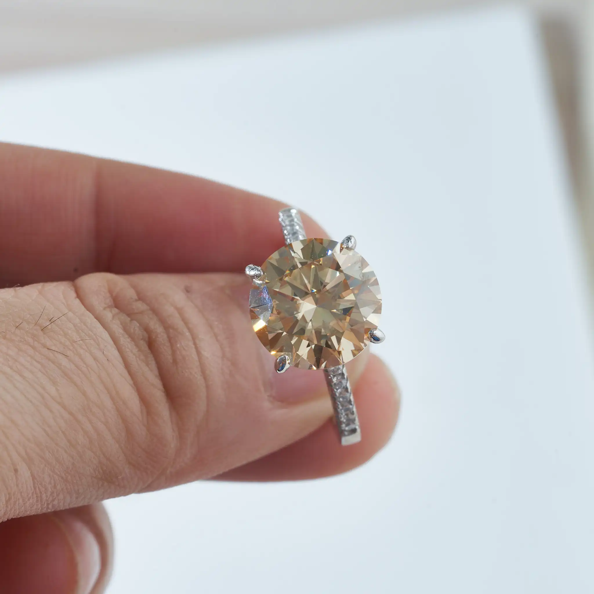 Женское кольцо с 4 когтями серебро 925 пробы