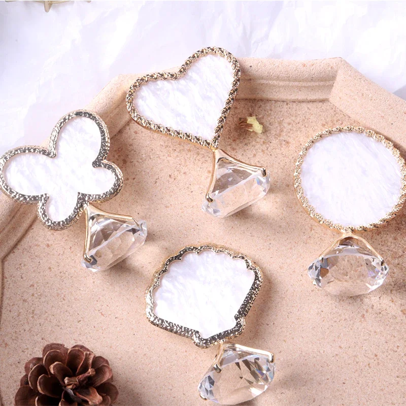 

1 шт./лот маникюрный демонстрационный инструмент новый дизайн ногтей дисплей металлическая Палитра для ногтей неправильной формы в стиле р...