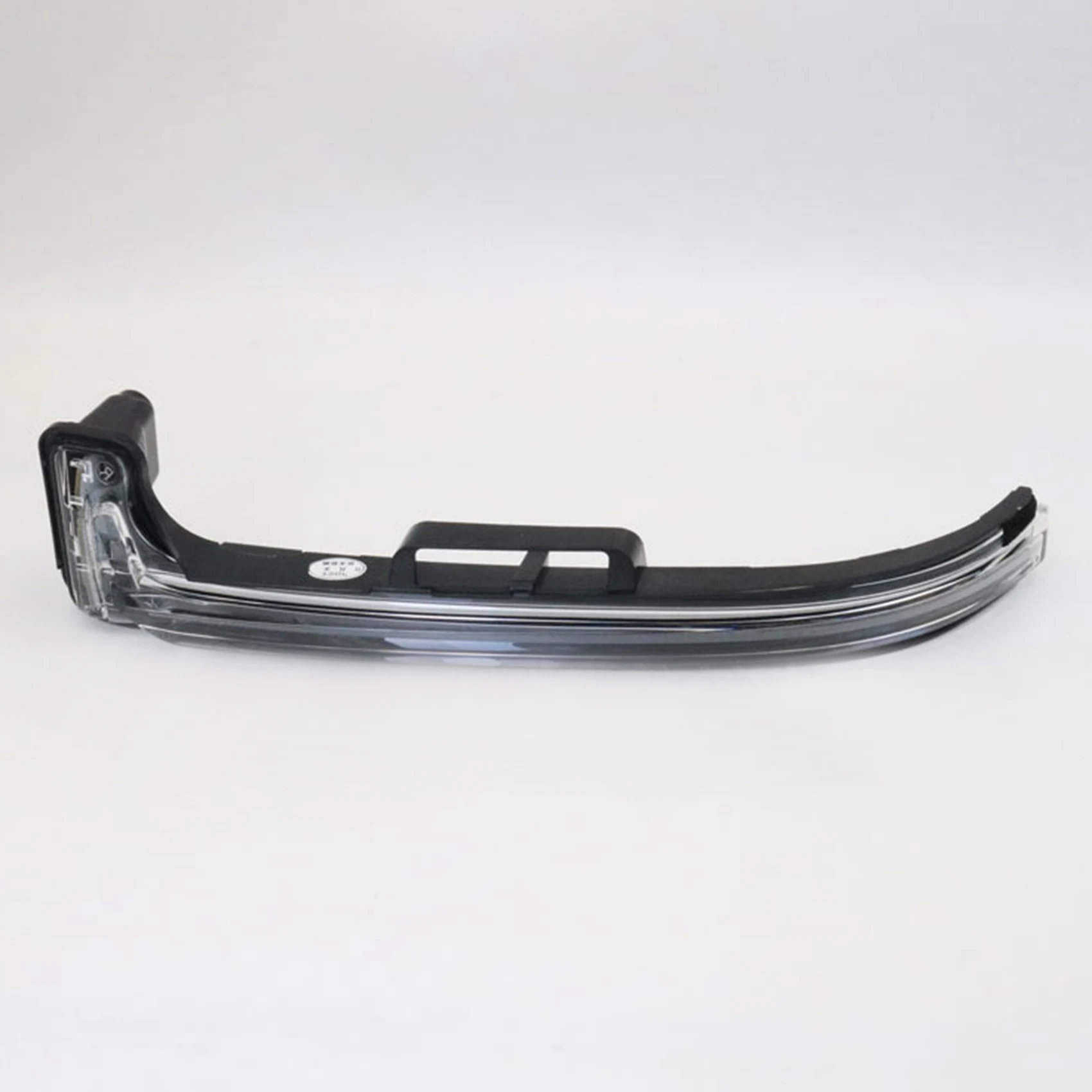 Автомобильный указатель поворота на зеркало заднего вида зеркальная световая