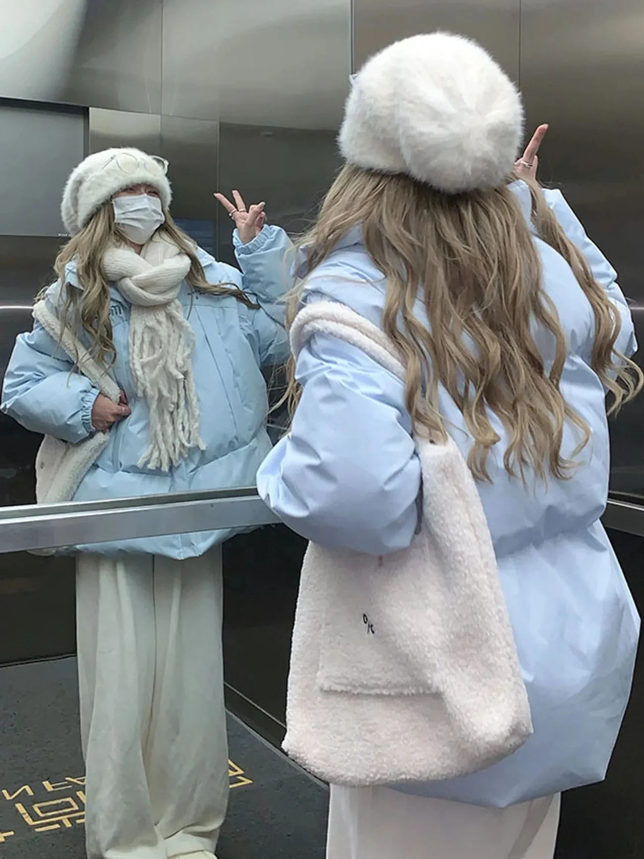 Пуховик женский из хлопка Осень-зима 2023 корейское синее утепленное хлопковое