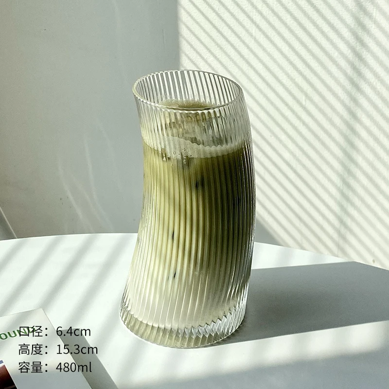 

Стеклянный стакан JIUAN полосатый