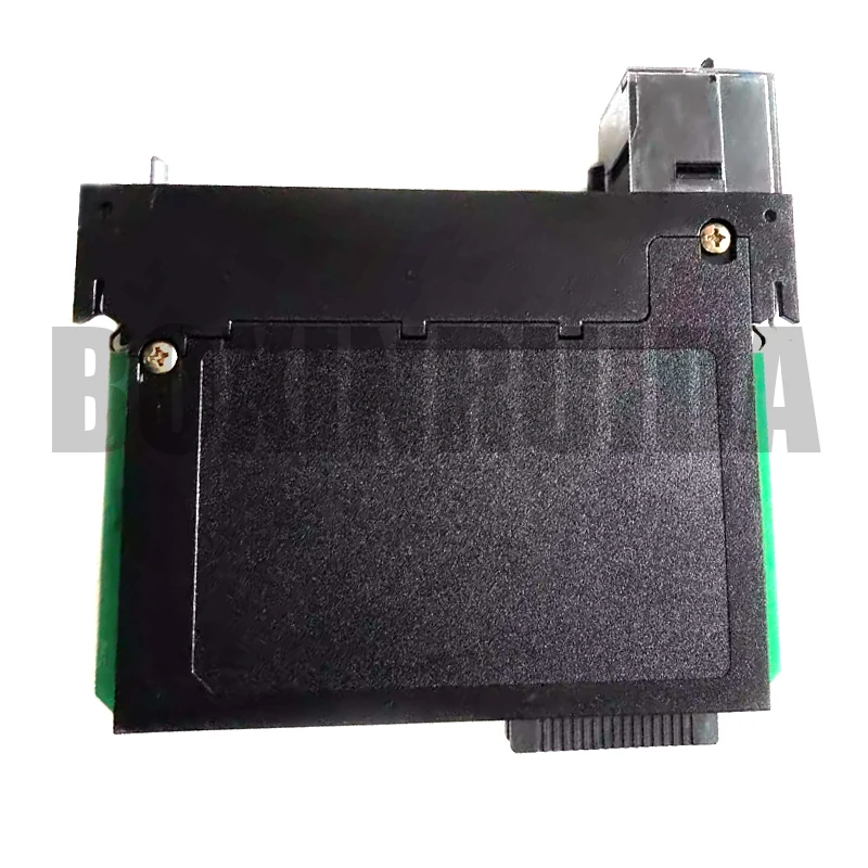 Совершенно новый оригинальный 1756-IB16I 1756-OB16E 1756-OB32 1756-OW16I 1756-L71 1756-L72 1756-L73