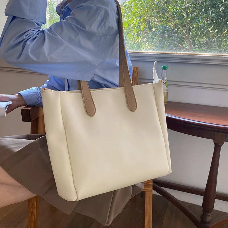 

Women's Messenger Bag Large Capacity Shoulder Bag 2022 Fashion Women's PU Leather Casual Totes Commute Handbag