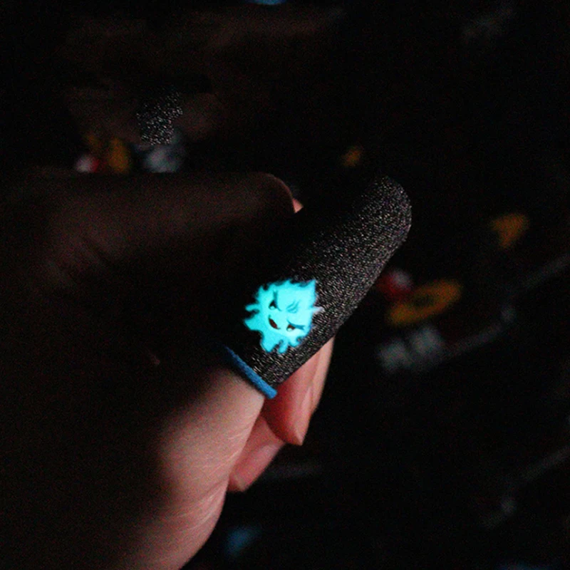 

2Pcs Finger Cots Luminous Screen Gaming Finger Sleeve Game Controller Mobile Sweatproof Gloves