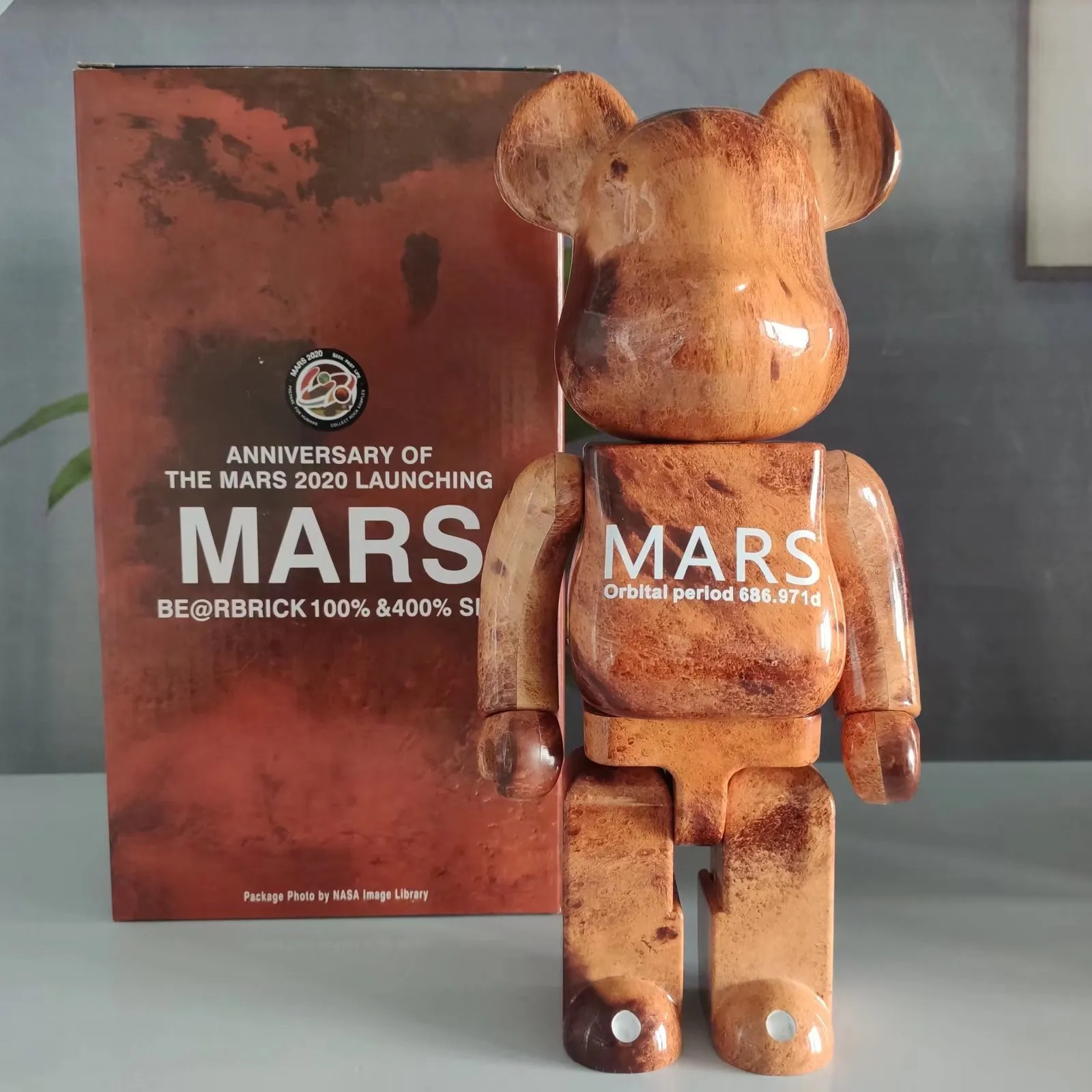 Bearbrick 400% 28 см Луна и Марс комбинированные астрономические влюбленные собирать