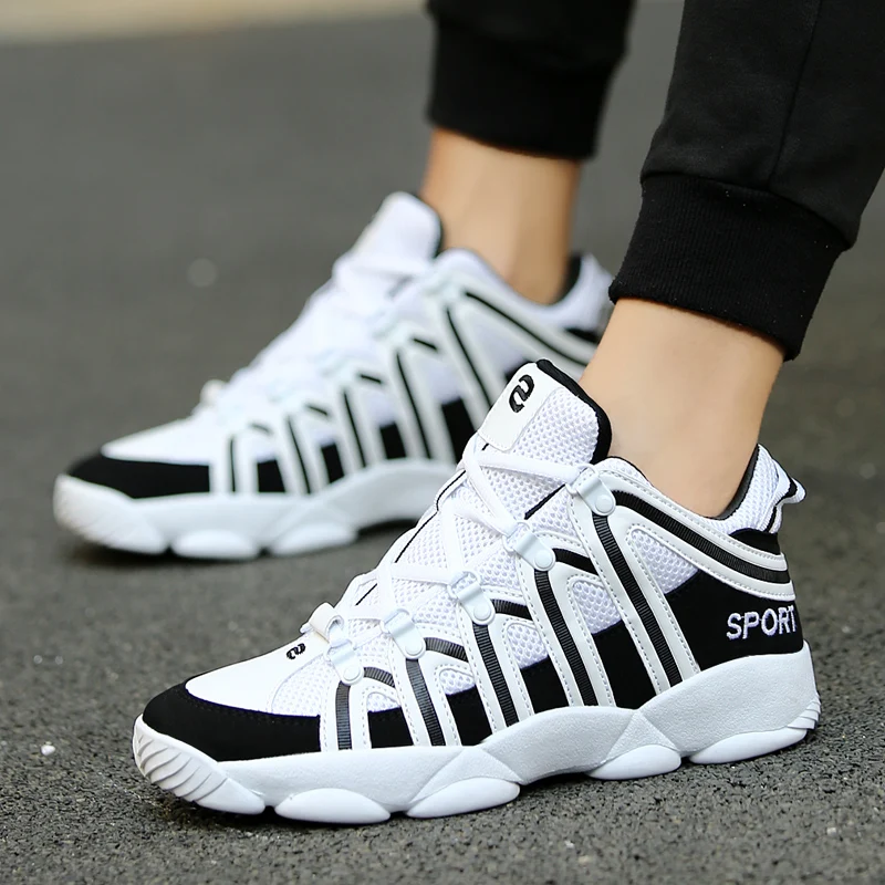 Couples Sneakers Lace-up Basketball Shoes Medium Cut Sport Shoes Women Men Breathable Walking Sneakers Round Toe Stability