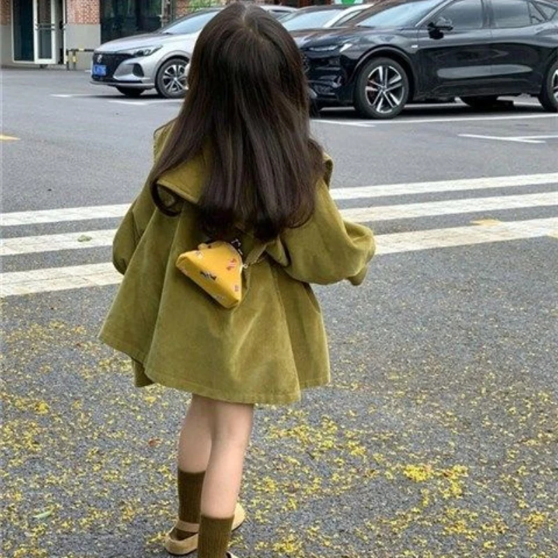 

2023 Весенняя юбка с большими лацканами для девочек, корейское однотонное вельветовое платье для маленьких девочек, детская юбка принцессы, детская одежда
