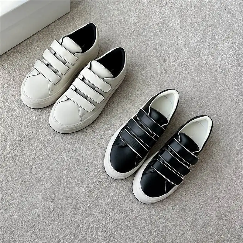 

Женские кроссовки из натуральной овечьей кожи, на толстой подошве